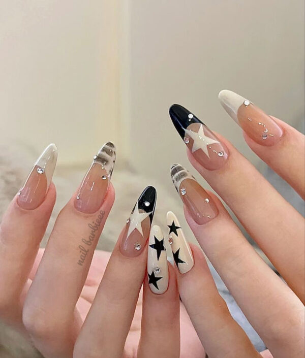 Croc x Star Abstract White & Black Nails